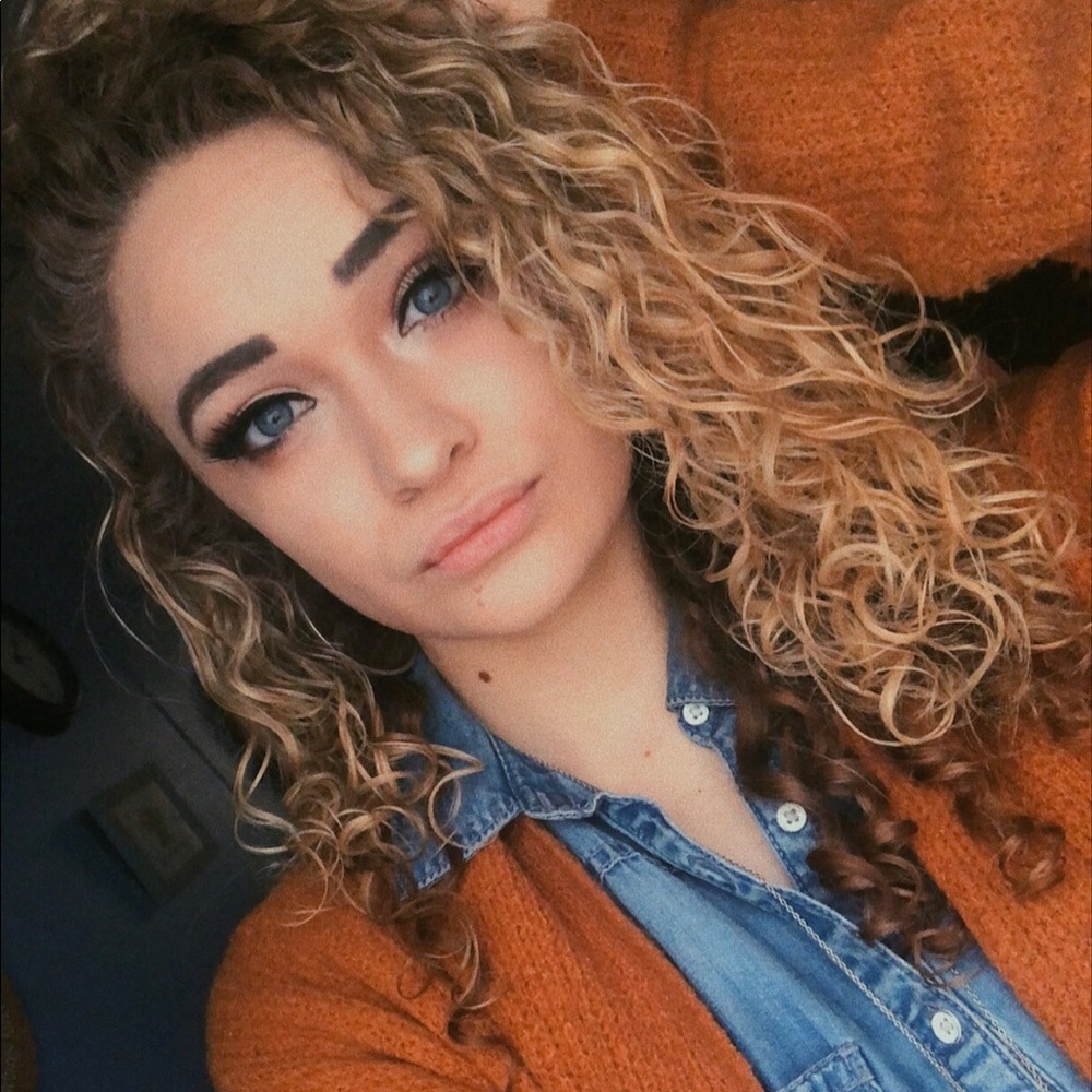Meet Your Posher, Aaliyah!